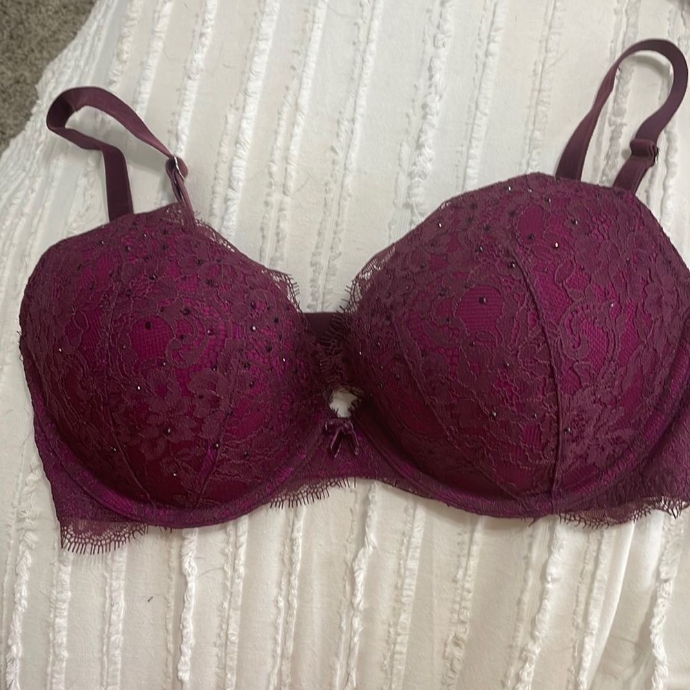 Victoria’s Secret bra